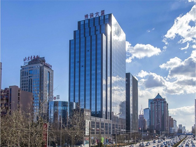 广东牛奶箱塑料提手模具工艺流程